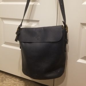 Fossil bucket bag